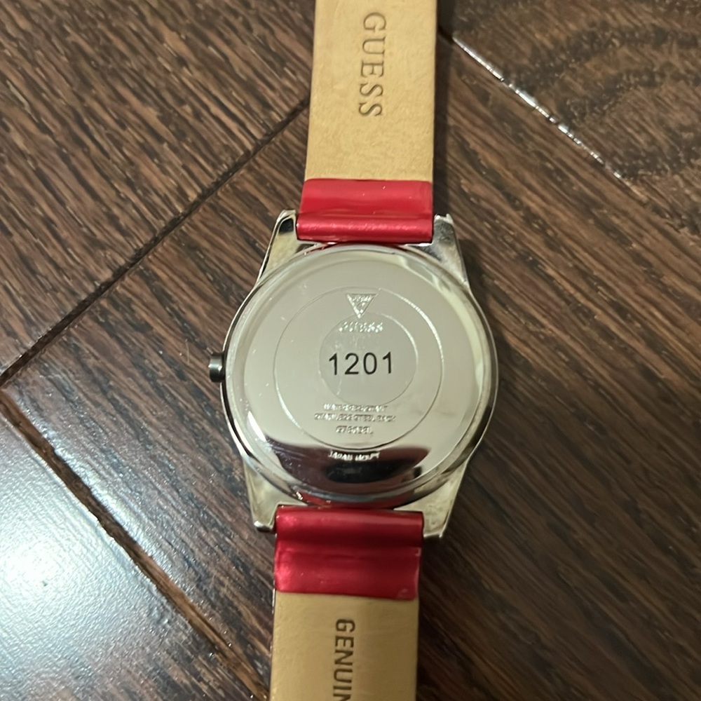 Guess watch - Picture 5 of 7